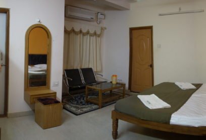 2 Bed Executive Ac & Non-Ac